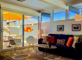 Mid-Century Pad - Ocotillo Lodge